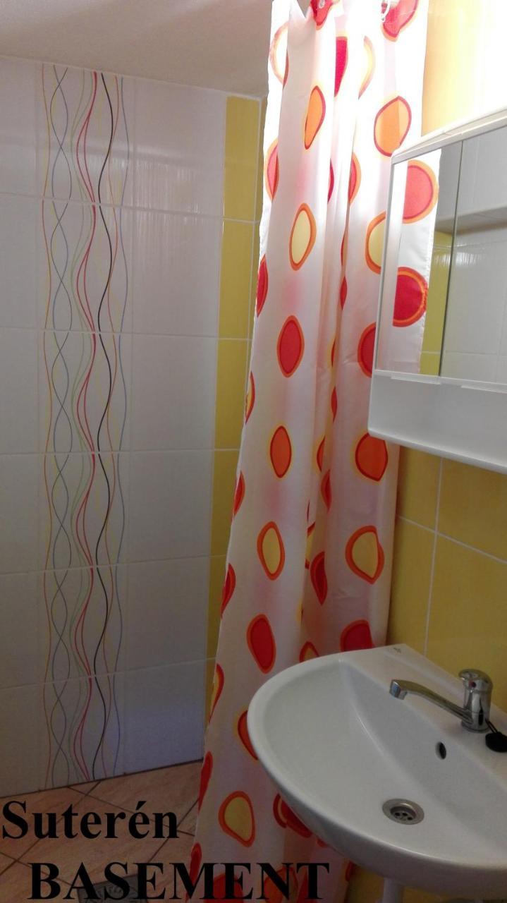 Apartmanovy Dom Grand Štúrovo Exterior foto